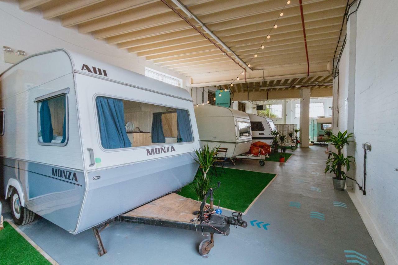 בריסטול Towed Town Camping מראה חיצוני תמונה